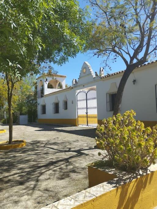 Cortijo El Morisco. Espera Exterior foto